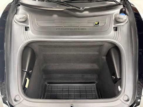 Used 2019 Porsche 718 Boxster RWD image 26