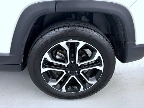 Certified 2024 Jeep Compass Limited AWD/4WD image 23