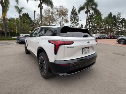 New 2025 Chevrolet Blazer EV RS w/ Super Cruise Package AWD/4WD image 6