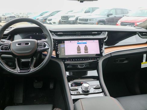 New 2026 Jeep Grand Cherokee L Summit image 18
