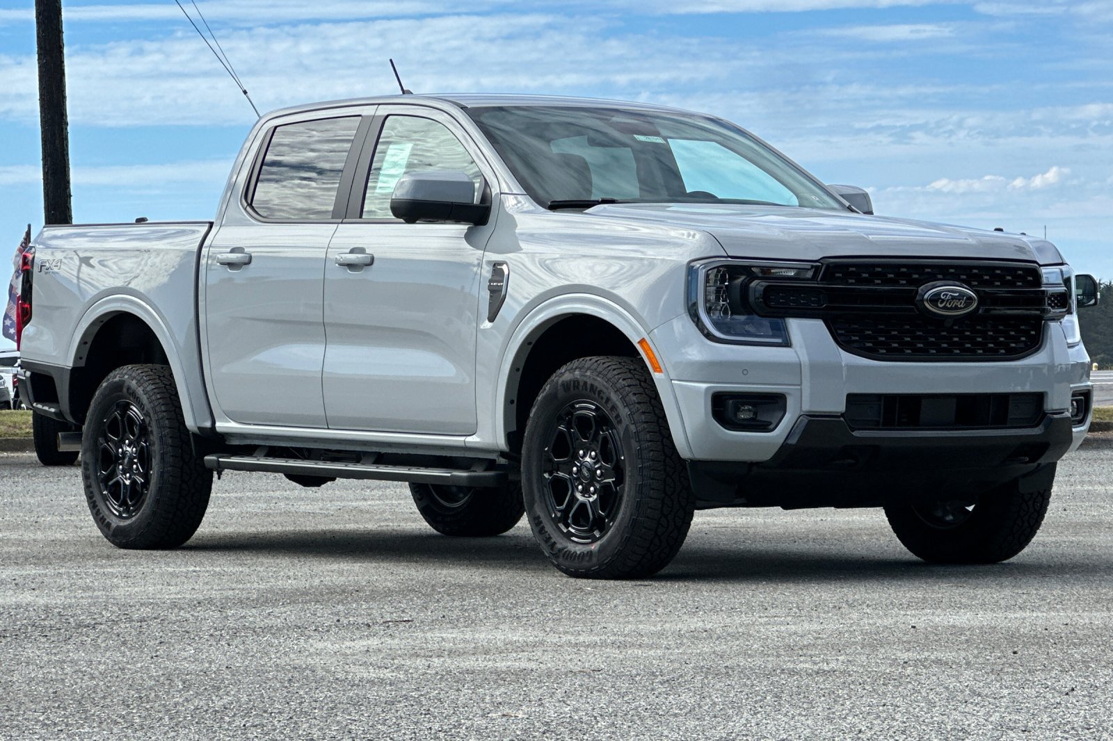 New 2026 Ford Ranger Lariat w/ FX4 Off-Road Package AWD/4WD image 7