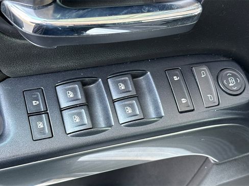 Used 2017 Chevrolet Silverado 1500 LT w/ All Star Edition image 17