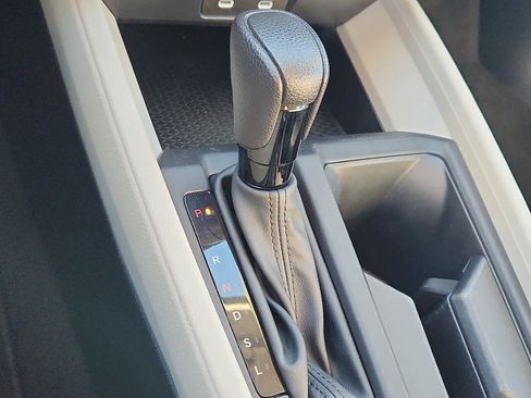 Used 2024 Honda Accord EX image 16