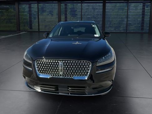 Used 2022 Lincoln Corsair Standard w/ Premium Package image 3