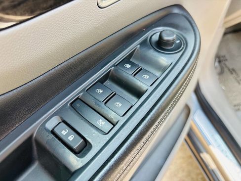 Used 2014 Buick Encore FWD image 25
