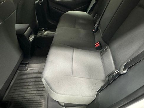 Used 2025 Toyota Corolla LE image 44