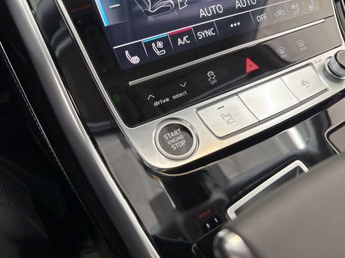 New 2025 Audi Q7 3.0T Premium Plus image 24