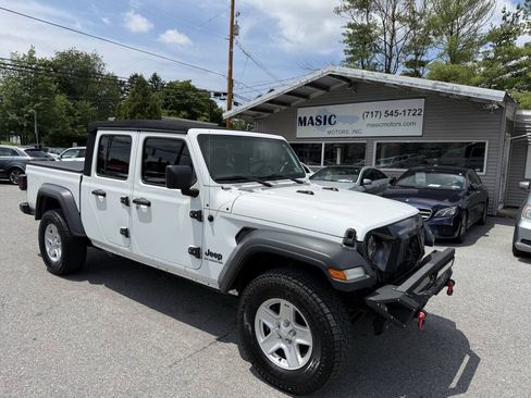Used 2020 Jeep Gladiator Sport w/ Quick Order Package 24S AWD/4WD image 14
