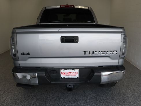 Used 2021 Toyota Tundra SR5 w/ SR5 Upgrade Package AWD/4WD image 8