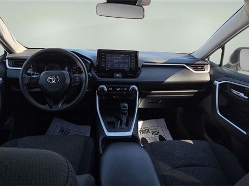 Used 2021 Toyota RAV4 XLE image 23