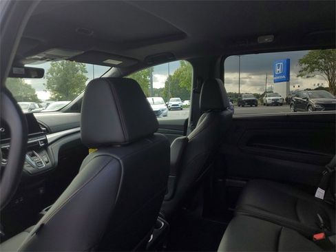 New 2026 Honda Odyssey Sport-L image 11