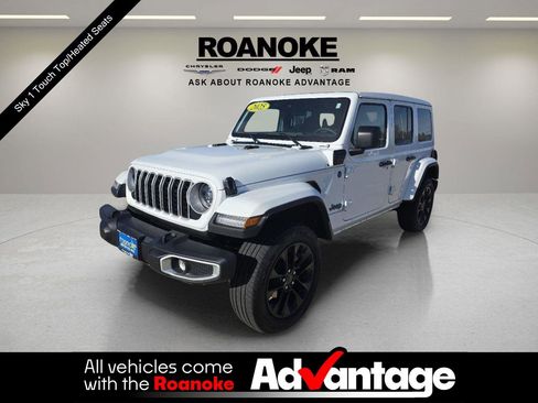 Used 2025 Jeep Wrangler Sahara w/ Safety Group image 1