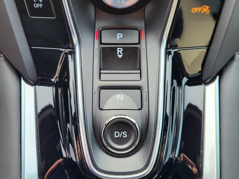 Certified 2025 Acura RDX SH-AWD image 12