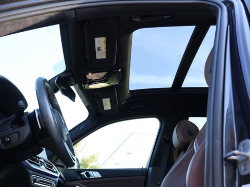 Used 2021 BMW X7 xDrive40i w/ Premium Package image 43