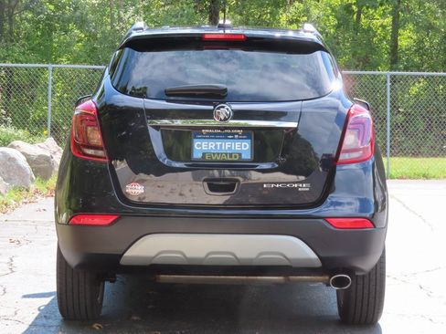 Used 2022 Buick Encore Preferred image 13