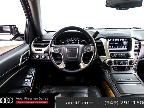 Used 2020 GMC Yukon XL Denali w/ Open Road Package image 5