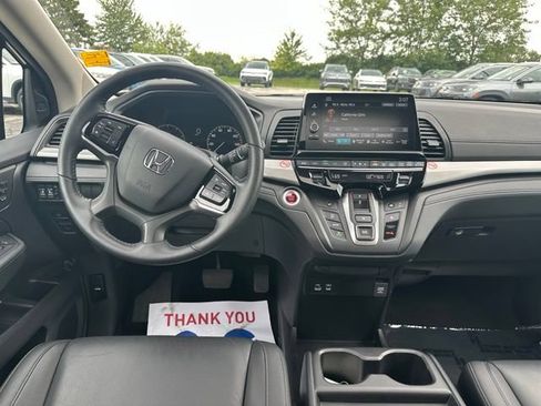 Used 2025 Honda Odyssey EX-L image 12