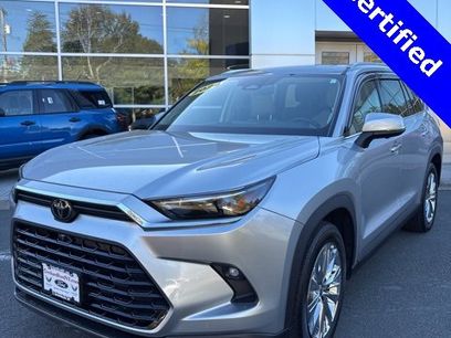 Used 2024 Toyota Grand Highlander Platinum