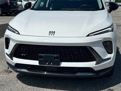 Used 2024 Buick Envision Sport Touring image 11