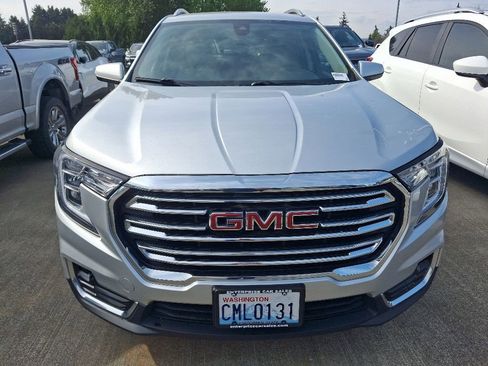 Used 2022 GMC Terrain SLT AWD/4WD image 3