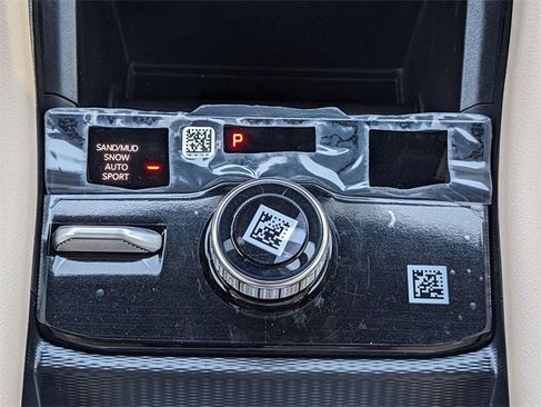 New 2025 Jeep Grand Cherokee L Limited image 16