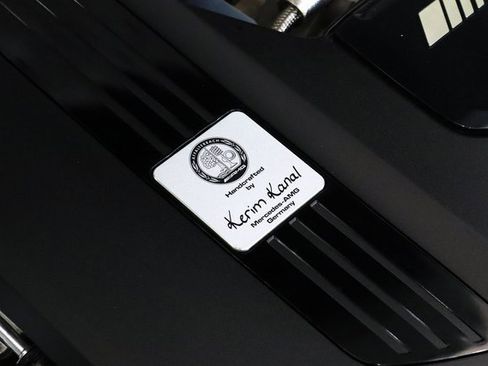 Used 2022 Mercedes-Benz SL 55 AMG 4MATIC w/ Driver Assistance Package image 35