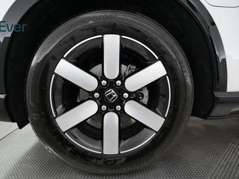 Used 2024 Honda Prologue Touring image 17
