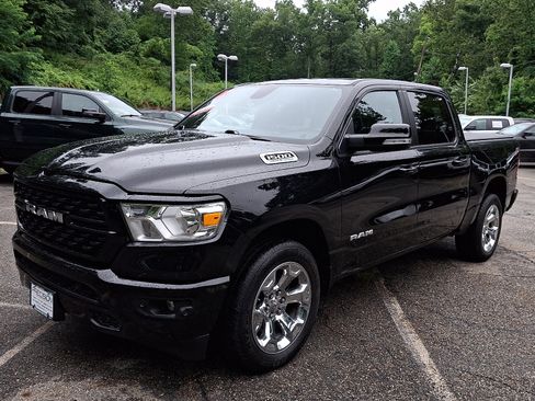 Certified 2022 RAM 1500 Big Horn AWD/4WD image 3