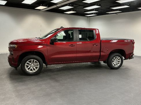 Used 2022 Chevrolet Silverado 1500 RST AWD/4WD image 2
