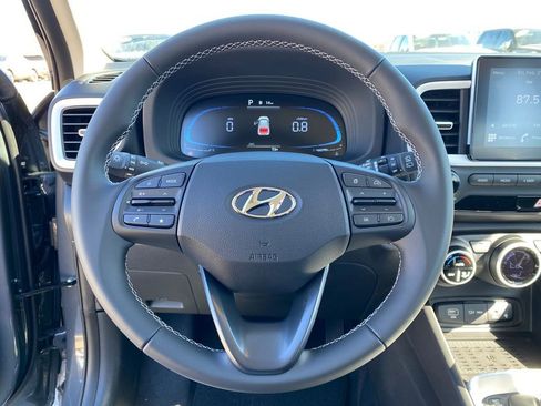 New 2026 Hyundai Venue SEL FWD image 13