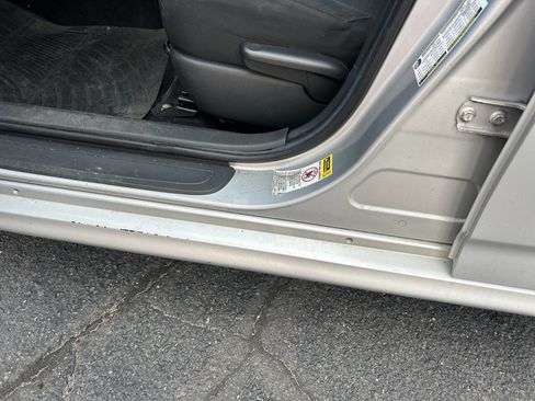 Used 2009 Toyota Matrix S image 9