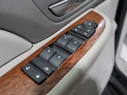 Used 2008 GMC Sierra 1500 SLT w/ SLT Preferred Package image 14