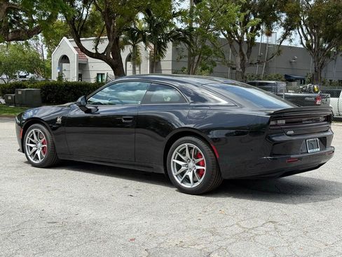 New 2025 Dodge Charger R/T Scat Pack w/ Track Pack AWD/4WD image 6