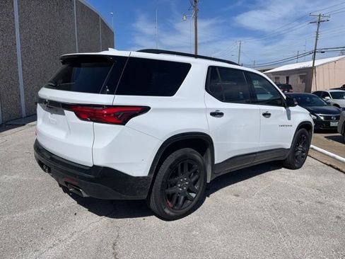 Certified 2023 Chevrolet Traverse Premier w/ Redline Edition image 4