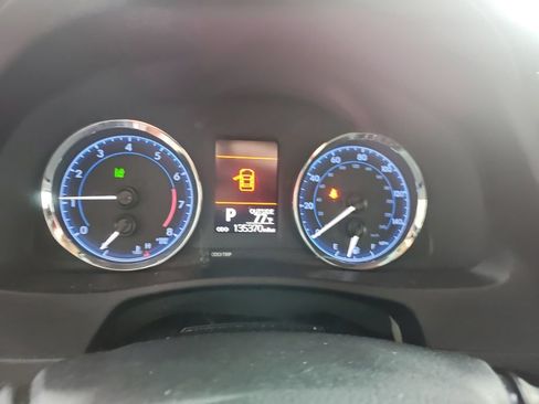 Used 2017 Toyota Corolla LE FWD image 8