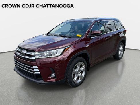 Used 2018 Toyota Highlander Limited AWD/4WD image 1