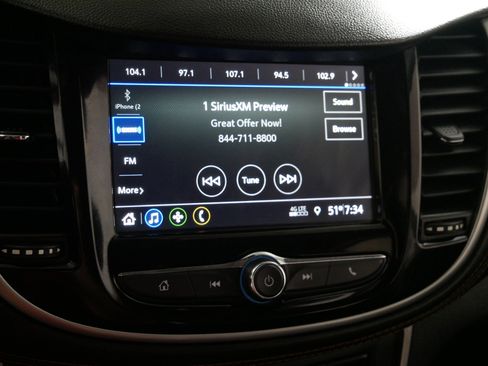 Used 2019 Chevrolet Trax LT w/ LT Convenience Package image 22