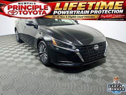 Used 2024 Nissan Altima 2.5 SV