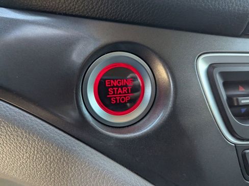 Used 2017 Honda Pilot EX-L image 27