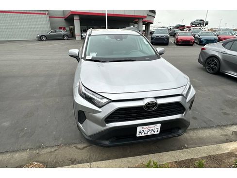 Certified 2023 Toyota RAV4 XLE FWD image 5