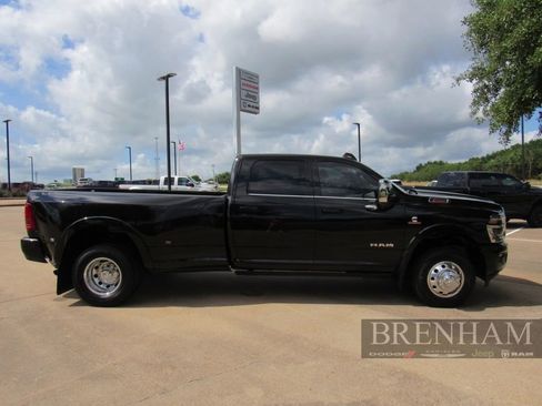 Used 2025 RAM 3500 Longhorn AWD/4WD image 7