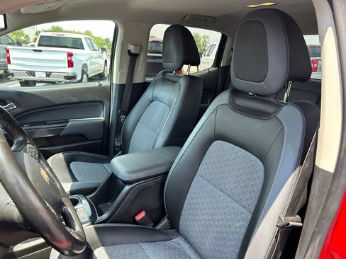 Used 2015 Chevrolet Colorado Z71 RWD image 17