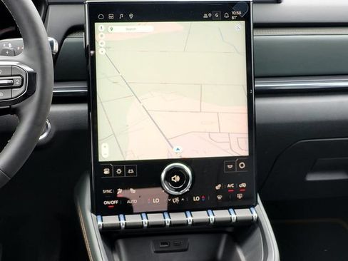 New 2026 GMC Terrain AT4 w/ Technology Package II AWD/4WD image 8