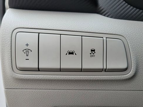 Used 2019 Hyundai Tucson SE image 19