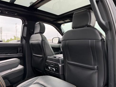 Certified 2023 Ford Expedition Max Platinum AWD/4WD image 19