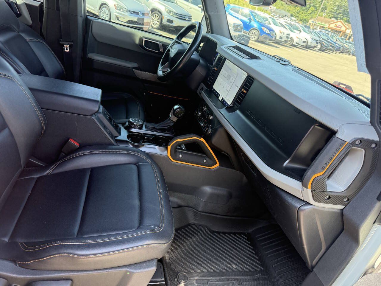 Used 2023 Ford Bronco Badlands AWD/4WD image 15