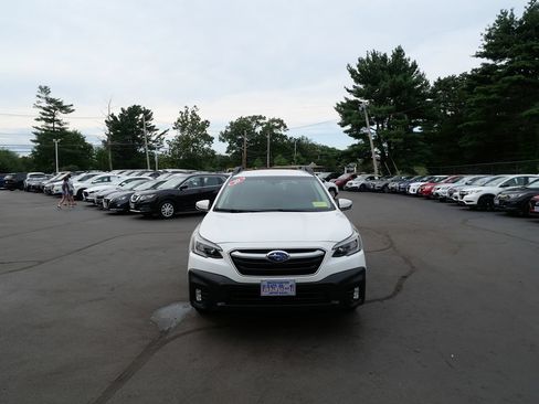 Used 2020 Subaru Outback Premium AWD/4WD image 3