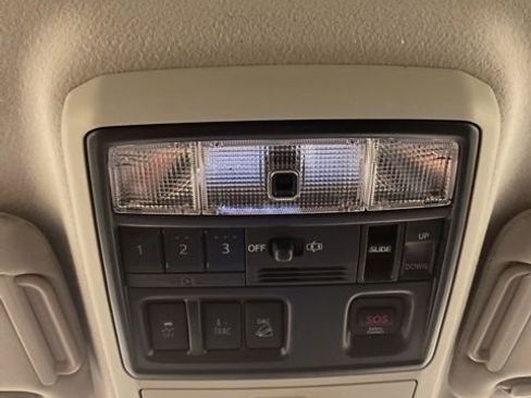 Used 2018 Toyota 4Runner Limited image 16