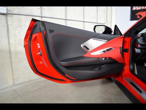 Used 2024 Chevrolet Corvette Stingray Preferred Conv w/ Z51 Performance Package RWD image 11