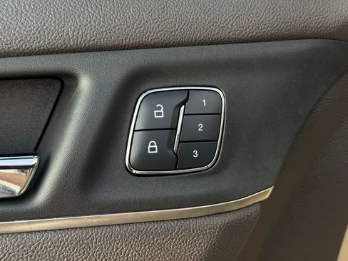 Used 2017 Lincoln MKC Select w/ Select Plus Package image 28